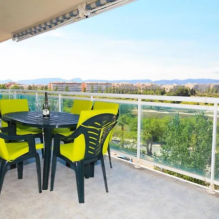 Apartamento Uhc Village Park *