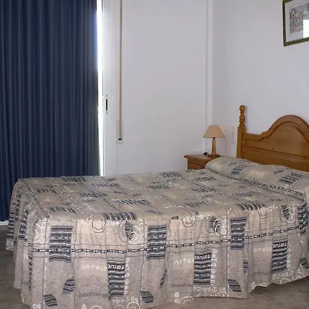 Uhc Village Park Apartamento