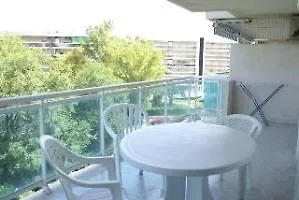 Uhc Village Park Apartamento *